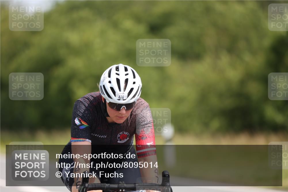 22.06.2025 - Viking Triathlon Yannick Fuchs http://msf.ph/oto/8095014 22.06.2025 11:57:16 Radfahren 282, 330, 348, 476, 557 meine-sportfotos.de