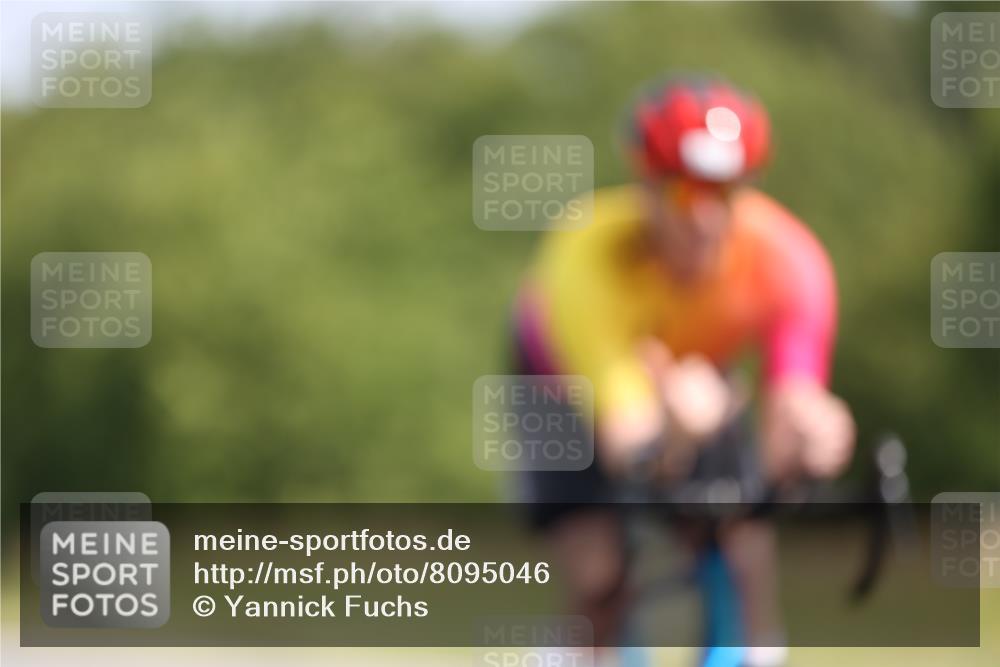22.06.2025 - Viking Triathlon Yannick Fuchs http://msf.ph/oto/8095046 22.06.2025 11:20:19 Radfahren 38, 106, 113, 158, 554, 608, 628 meine-sportfotos.de