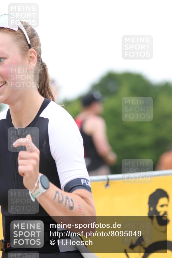 22.06.2025 - Viking Triathlon H.Heesch http://msf.ph/oto/8095049 22.06.2025 15:25:38 Laufen 22, 44, 343 meine-sportfotos.de