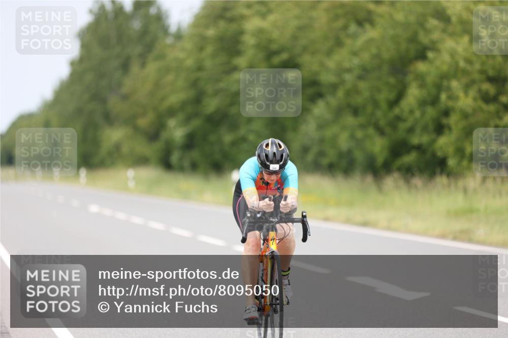 22.06.2025 - Viking Triathlon Yannick Fuchs http://msf.ph/oto/8095050 22.06.2025 13:53:23 Radfahren 268 meine-sportfotos.de