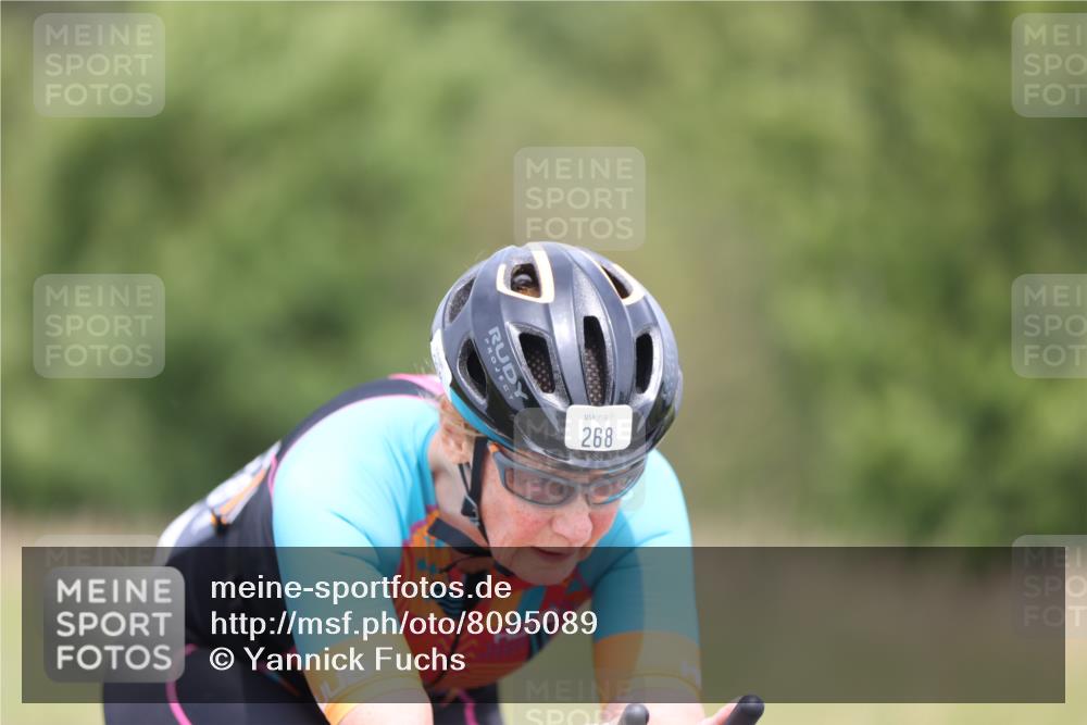22.06.2025 - Viking Triathlon Yannick Fuchs http://msf.ph/oto/8095089 22.06.2025 13:53:25 Radfahren 268 meine-sportfotos.de