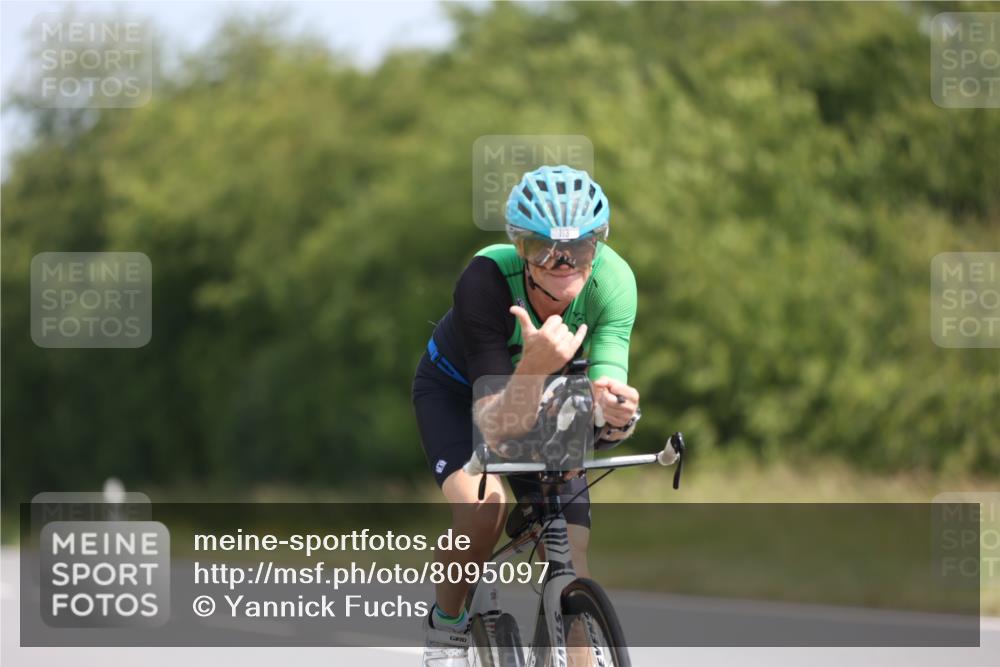 22.06.2025 - Viking Triathlon Yannick Fuchs http://msf.ph/oto/8095097 22.06.2025 11:20:22 Radfahren 38, 106, 113, 554, 608, 628 meine-sportfotos.de