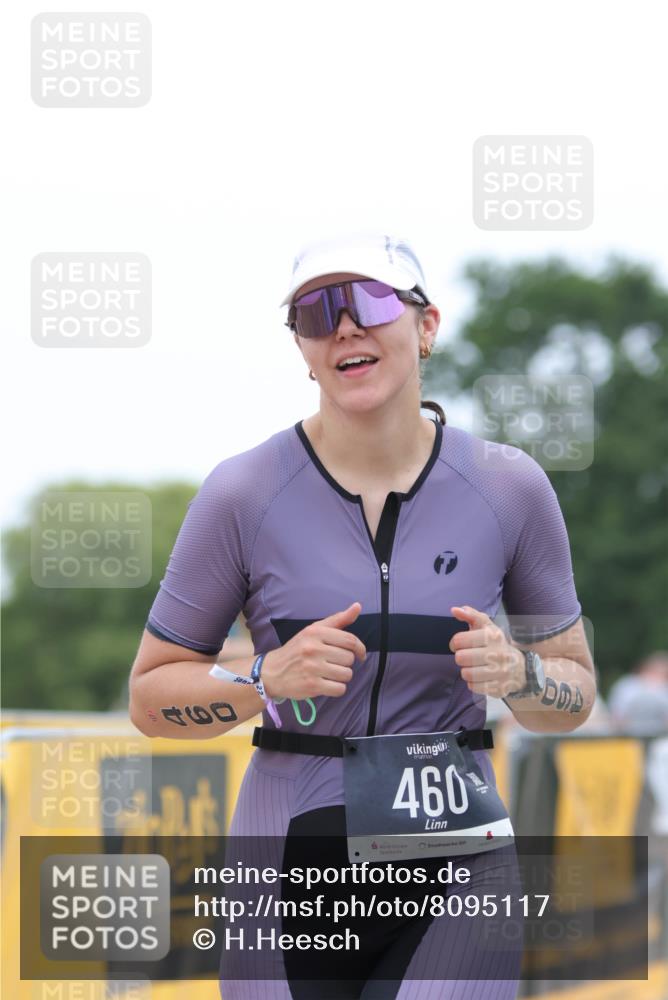 22.06.2025 - Viking Triathlon H.Heesch http://msf.ph/oto/8095117 22.06.2025 15:25:48 Laufen 460 meine-sportfotos.de