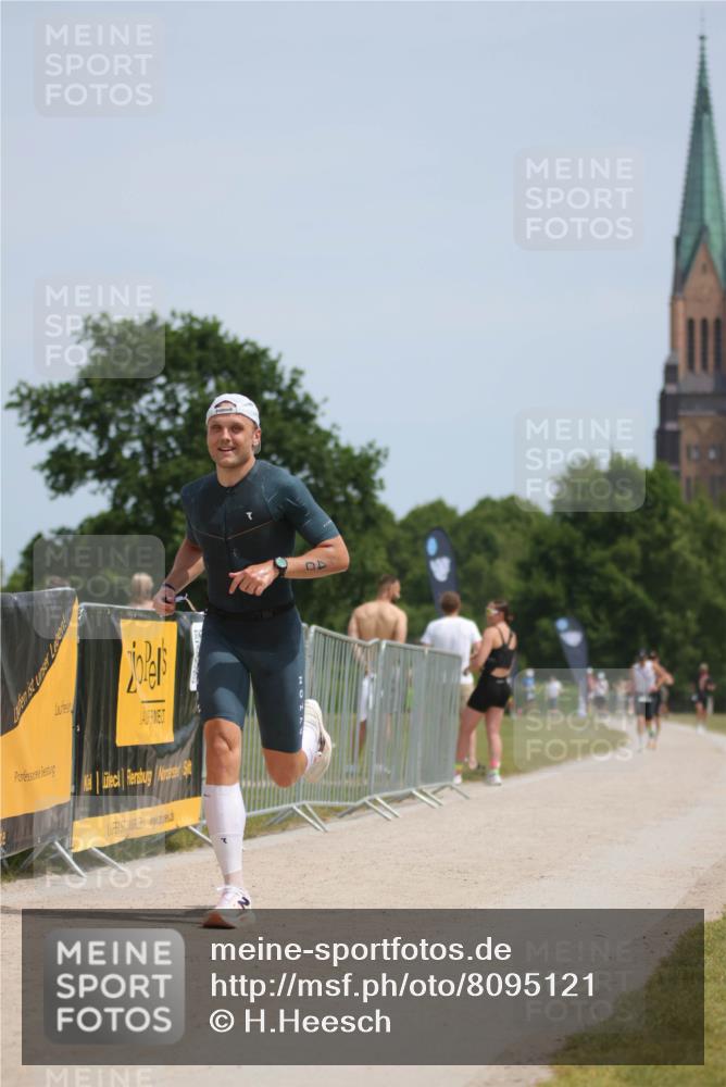 22.06.2025 - Viking Triathlon H.Heesch http://msf.ph/oto/8095121 22.06.2025 13:05:47 Laufen 40 meine-sportfotos.de