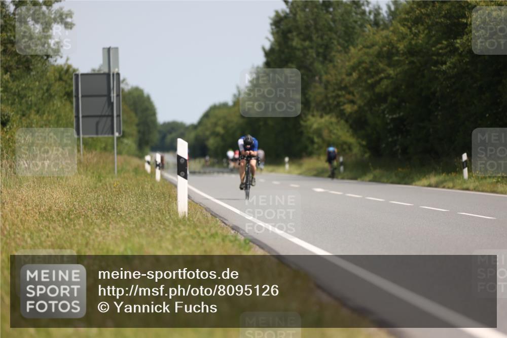 22.06.2025 - Viking Triathlon Yannick Fuchs http://msf.ph/oto/8095126 22.06.2025 11:20:24 Radfahren 106, 113, 554, 608, 628, 631, 654 meine-sportfotos.de