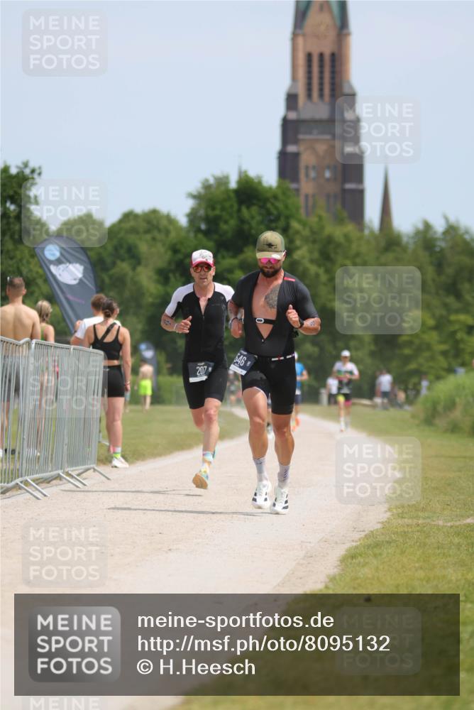 22.06.2025 - Viking Triathlon H.Heesch http://msf.ph/oto/8095132 22.06.2025 13:06:05 Laufen 187, 207, 388, 407, 546 meine-sportfotos.de