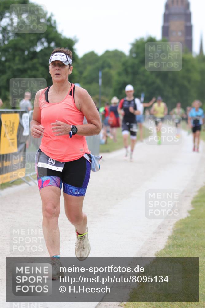 22.06.2025 - Viking Triathlon H.Heesch http://msf.ph/oto/8095134 22.06.2025 15:26:18 Laufen 89, 385 meine-sportfotos.de