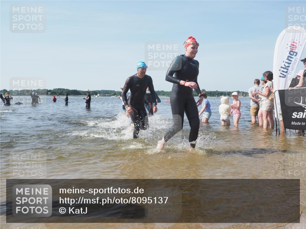 22.06.2025 - Viking Triathlon KatJ http://msf.ph/oto/8095137 22.06.2025 10:30:23 Schwimmen 132, 381, 393, 491, 551, 626, 643 meine-sportfotos.de