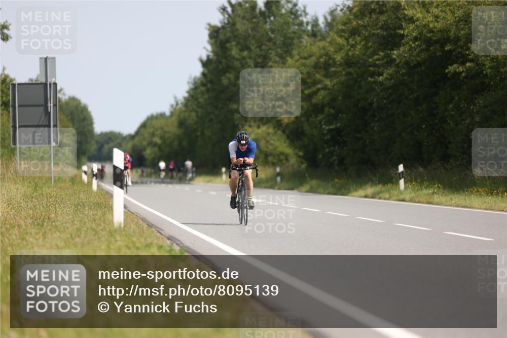 22.06.2025 - Viking Triathlon Yannick Fuchs http://msf.ph/oto/8095139 22.06.2025 11:20:26 Radfahren 106, 113, 608, 628, 631, 654 meine-sportfotos.de