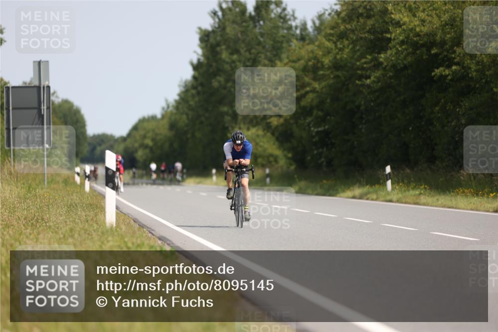 22.06.2025 - Viking Triathlon Yannick Fuchs http://msf.ph/oto/8095145 22.06.2025 11:20:26 Radfahren 106, 113, 608, 628, 631, 654 meine-sportfotos.de
