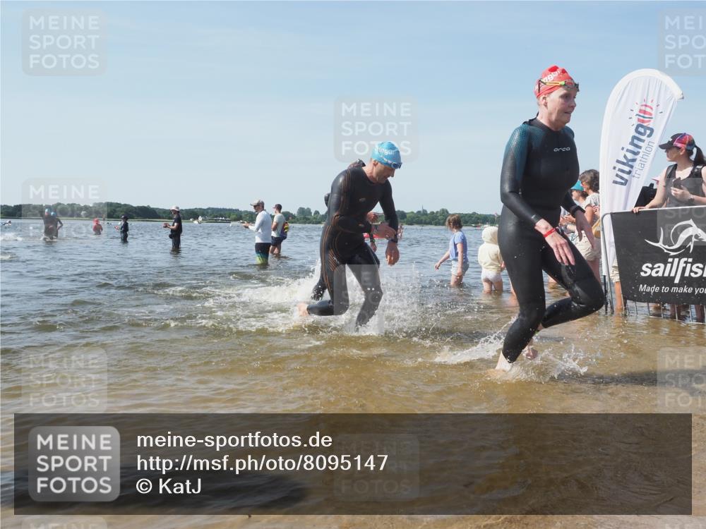 22.06.2025 - Viking Triathlon KatJ http://msf.ph/oto/8095147 22.06.2025 10:30:24 Schwimmen 132, 381, 393, 491, 551, 626, 643 meine-sportfotos.de