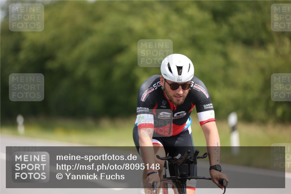 22.06.2025 - Viking Triathlon Yannick Fuchs http://msf.ph/oto/8095148 22.06.2025 11:57:26 Radfahren 1, 71, 330, 455 meine-sportfotos.de
