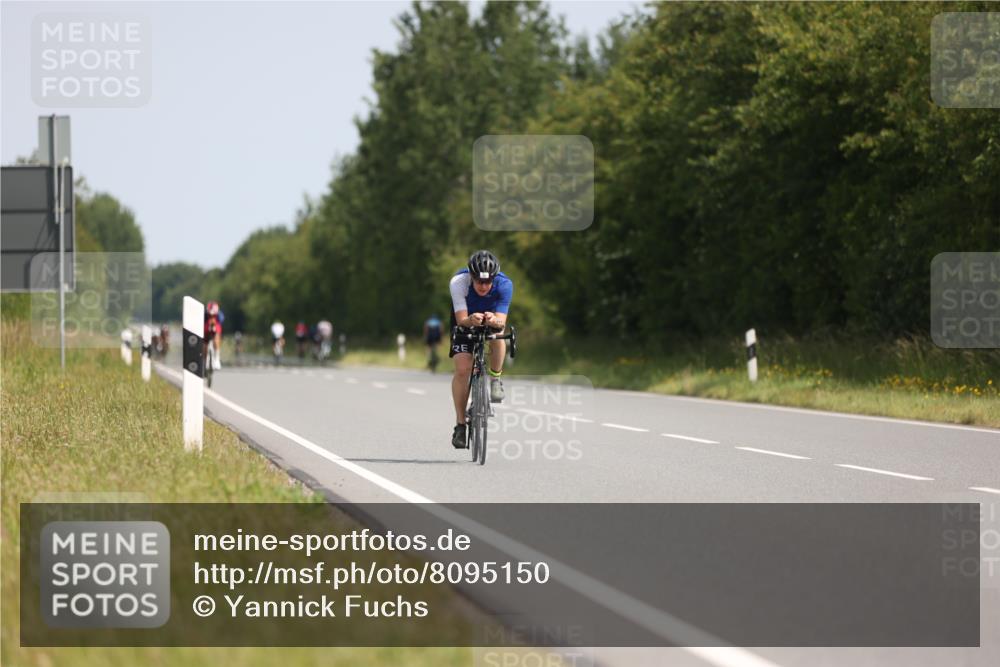 22.06.2025 - Viking Triathlon Yannick Fuchs http://msf.ph/oto/8095150 22.06.2025 11:20:26 Radfahren 106, 113, 608, 628, 631, 654 meine-sportfotos.de