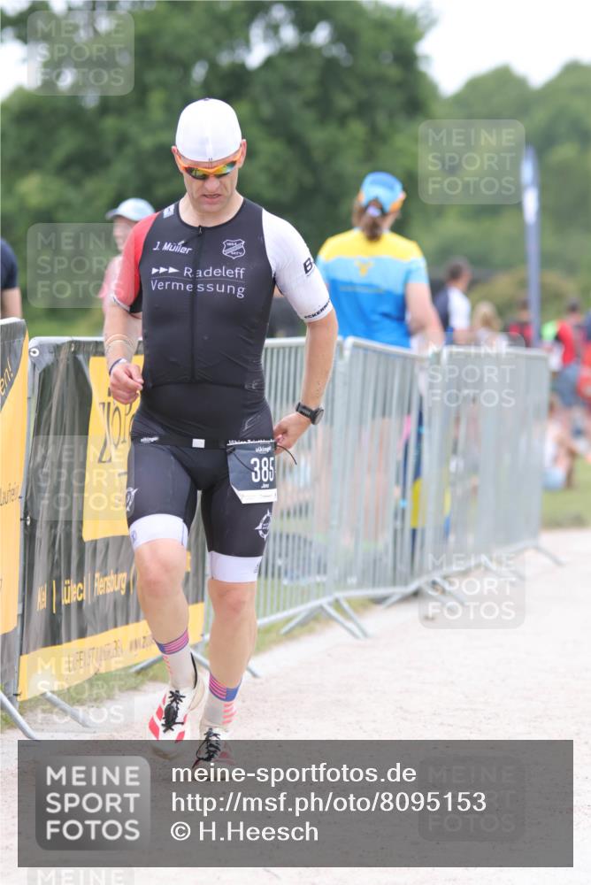 22.06.2025 - Viking Triathlon H.Heesch http://msf.ph/oto/8095153 22.06.2025 15:26:22 Laufen 89, 234, 385 meine-sportfotos.de
