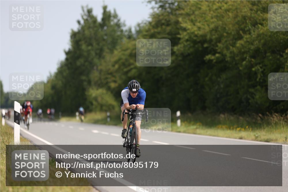 22.06.2025 - Viking Triathlon Yannick Fuchs http://msf.ph/oto/8095179 22.06.2025 11:20:27 Radfahren 106, 608, 628, 631, 654 meine-sportfotos.de