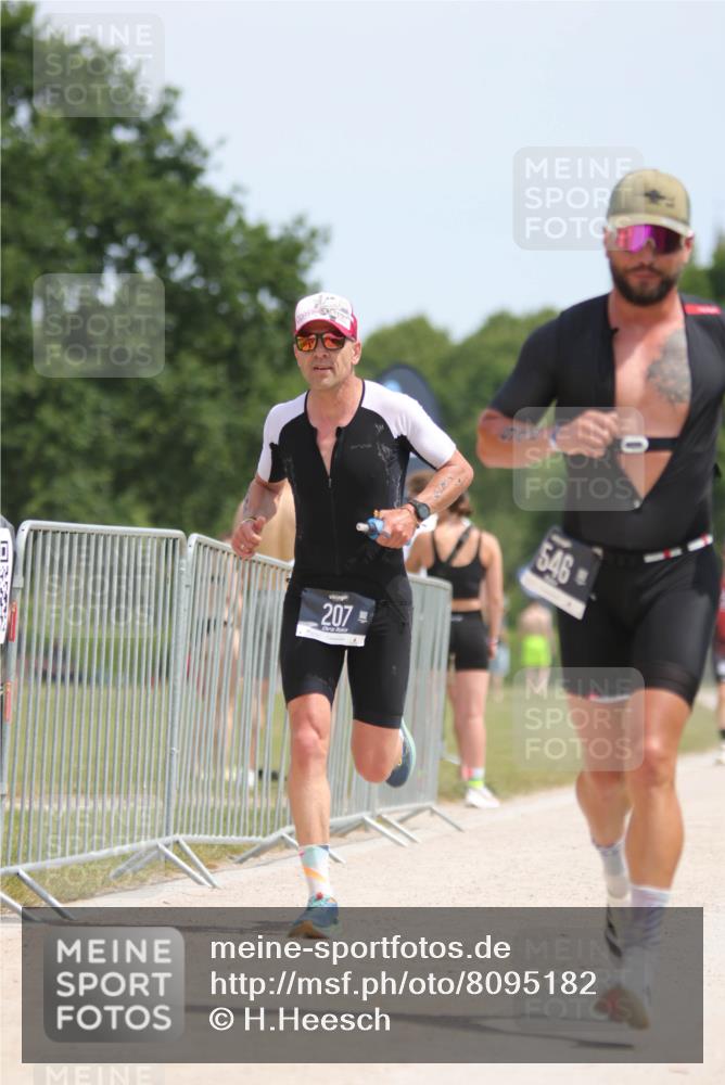 22.06.2025 - Viking Triathlon H.Heesch http://msf.ph/oto/8095182 22.06.2025 13:06:06 Laufen 187, 207, 388, 546 meine-sportfotos.de