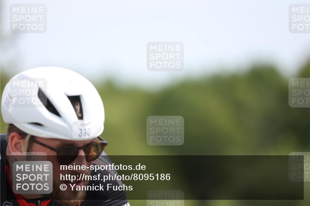 22.06.2025 - Viking Triathlon Yannick Fuchs http://msf.ph/oto/8095186 22.06.2025 11:57:27 Radfahren 1, 71, 330, 455 meine-sportfotos.de