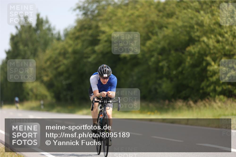 22.06.2025 - Viking Triathlon Yannick Fuchs http://msf.ph/oto/8095189 22.06.2025 11:20:28 Radfahren 106, 608, 628, 631, 634, 654 meine-sportfotos.de