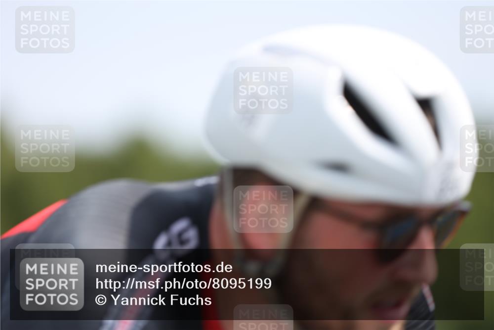 22.06.2025 - Viking Triathlon Yannick Fuchs http://msf.ph/oto/8095199 22.06.2025 11:57:27 Radfahren 1, 71, 330, 455 meine-sportfotos.de