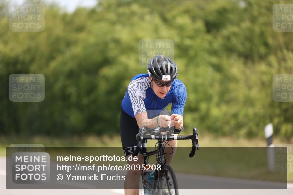 22.06.2025 - Viking Triathlon Yannick Fuchs http://msf.ph/oto/8095208 22.06.2025 11:20:29 Radfahren 106, 608, 628, 631, 634, 654 meine-sportfotos.de