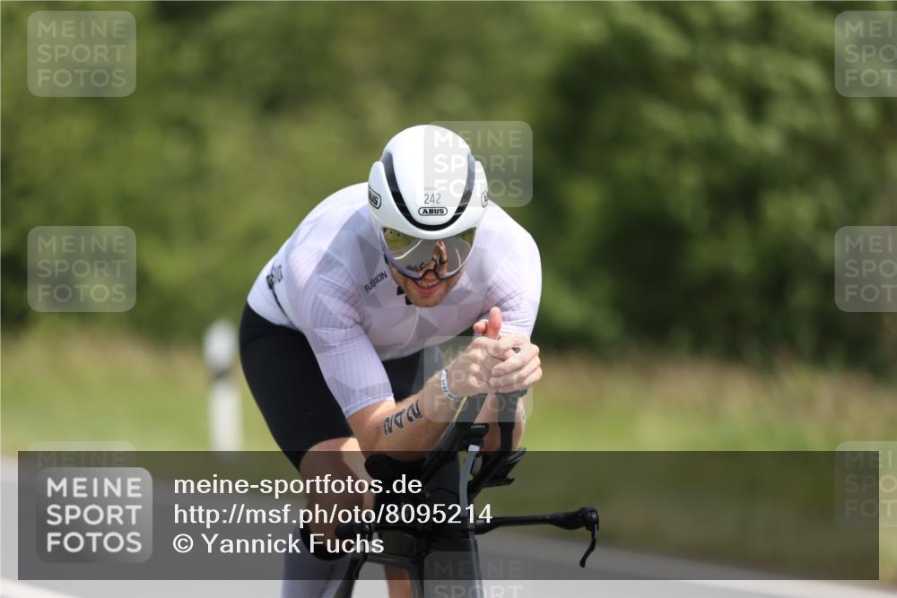 22.06.2025 - Viking Triathlon Yannick Fuchs http://msf.ph/oto/8095214 22.06.2025 11:57:51 Radfahren 5, 229, 242, 271, 284, 294, 328, 486 meine-sportfotos.de