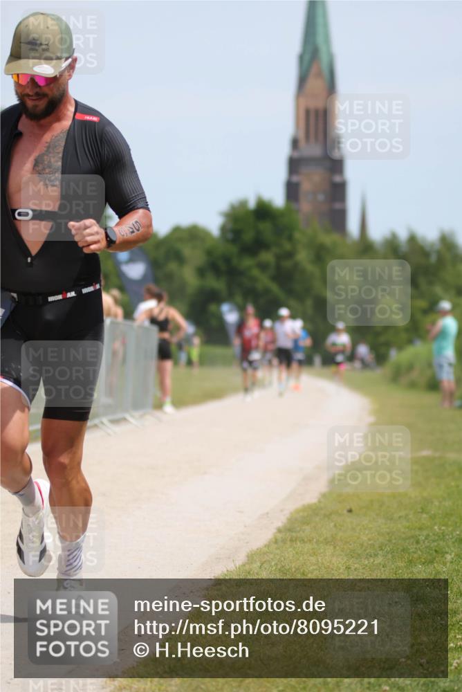 22.06.2025 - Viking Triathlon H.Heesch http://msf.ph/oto/8095221 22.06.2025 13:06:08 Laufen 187, 207, 546 meine-sportfotos.de