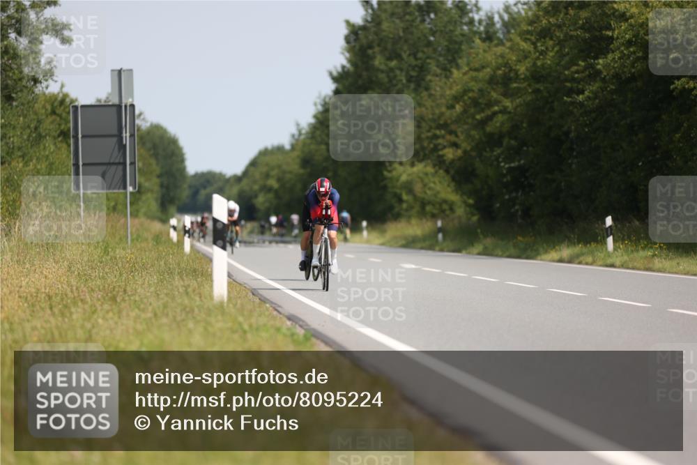 22.06.2025 - Viking Triathlon Yannick Fuchs http://msf.ph/oto/8095224 22.06.2025 11:20:30 Radfahren 106, 169, 448, 608, 628, 631, 634, 654 meine-sportfotos.de