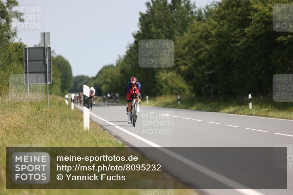 22.06.2025 - Viking Triathlon Yannick Fuchs http://msf.ph/oto/8095232 22.06.2025 11:20:30 Radfahren 106, 169, 448, 608, 628, 631, 634, 654 meine-sportfotos.de