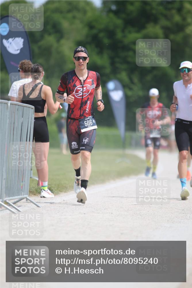 22.06.2025 - Viking Triathlon H.Heesch http://msf.ph/oto/8095240 22.06.2025 13:06:12 Laufen 207, 448, 506, 546 meine-sportfotos.de