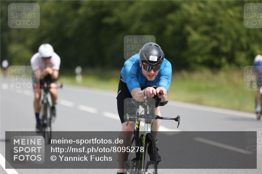 22.06.2025 - Viking Triathlon Yannick Fuchs http://msf.ph/oto/8095278 22.06.2025 11:57:54 Radfahren 5, 219, 229, 242, 271, 284, 294, 343, 429, 486 meine-sportfotos.de