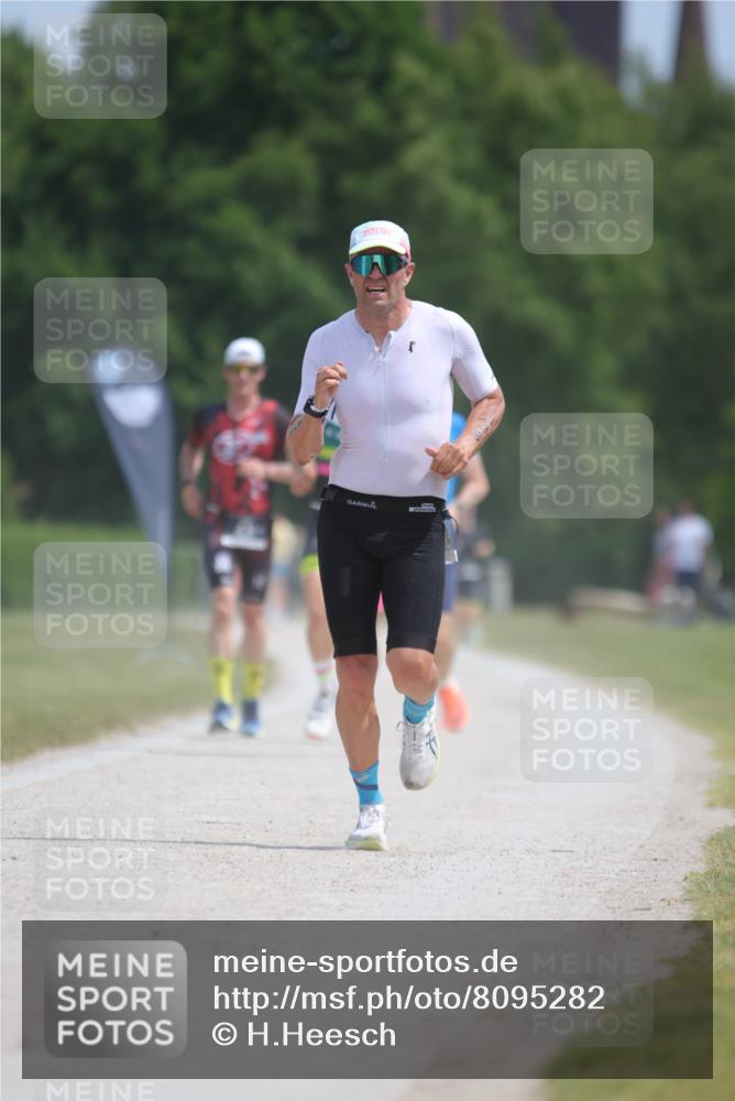 22.06.2025 - Viking Triathlon H.Heesch http://msf.ph/oto/8095282 22.06.2025 13:06:14 Laufen 209, 448, 506 meine-sportfotos.de