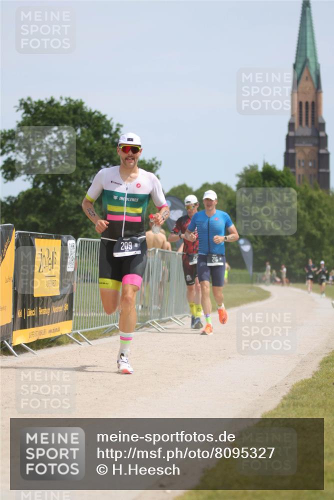 22.06.2025 - Viking Triathlon H.Heesch http://msf.ph/oto/8095327 22.06.2025 13:06:21 Laufen 209, 216, 428, 448, 506 meine-sportfotos.de