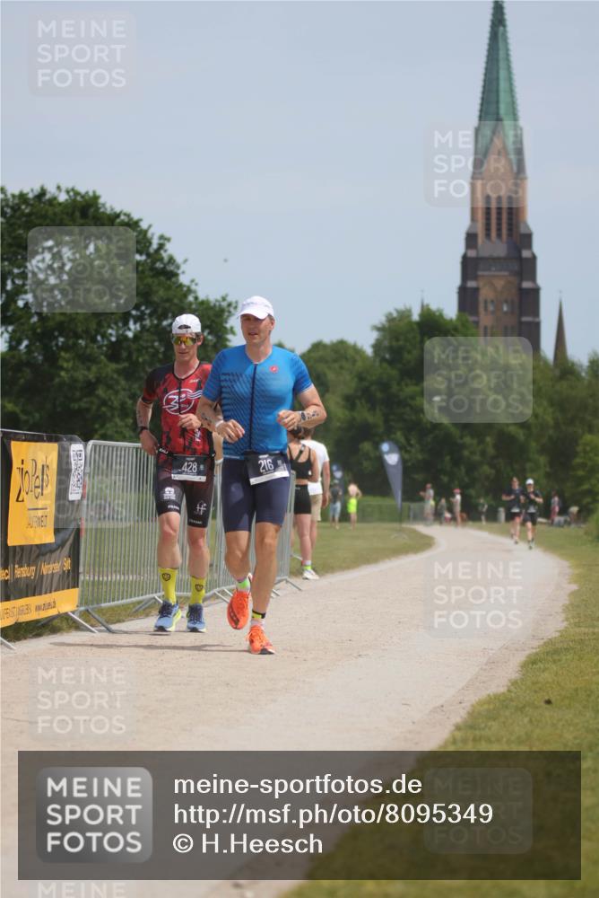 22.06.2025 - Viking Triathlon H.Heesch http://msf.ph/oto/8095349 22.06.2025 13:06:23 Laufen 209, 216, 428, 448, 506 meine-sportfotos.de