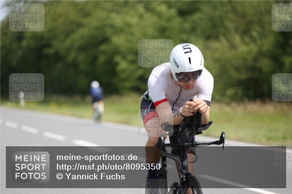 22.06.2025 - Viking Triathlon Yannick Fuchs http://msf.ph/oto/8095350 22.06.2025 11:57:55 Radfahren 5, 219, 229, 242, 271, 284, 294, 343, 429, 486 meine-sportfotos.de