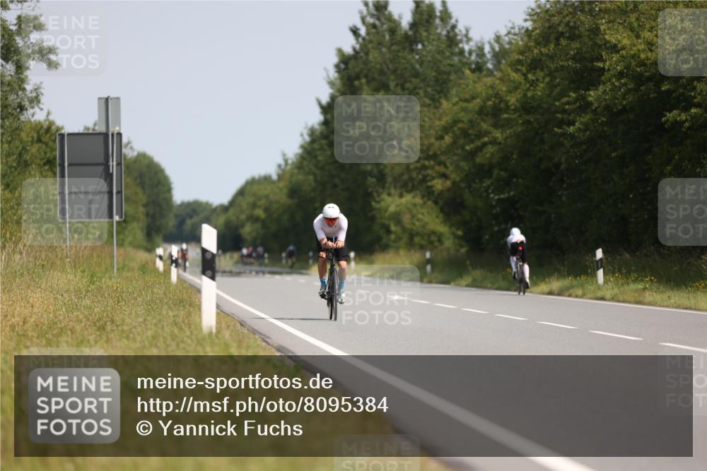 22.06.2025 - Viking Triathlon Yannick Fuchs http://msf.ph/oto/8095384 22.06.2025 11:20:36 Radfahren 169, 448, 508, 631, 634, 654 meine-sportfotos.de
