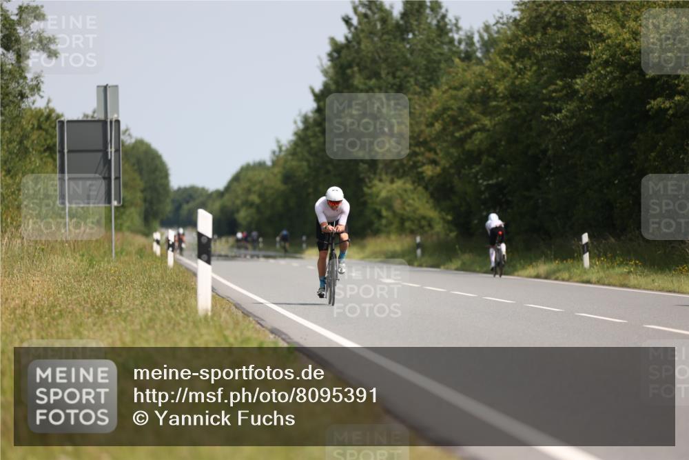 22.06.2025 - Viking Triathlon Yannick Fuchs http://msf.ph/oto/8095391 22.06.2025 11:20:36 Radfahren 169, 448, 508, 631, 634, 654 meine-sportfotos.de