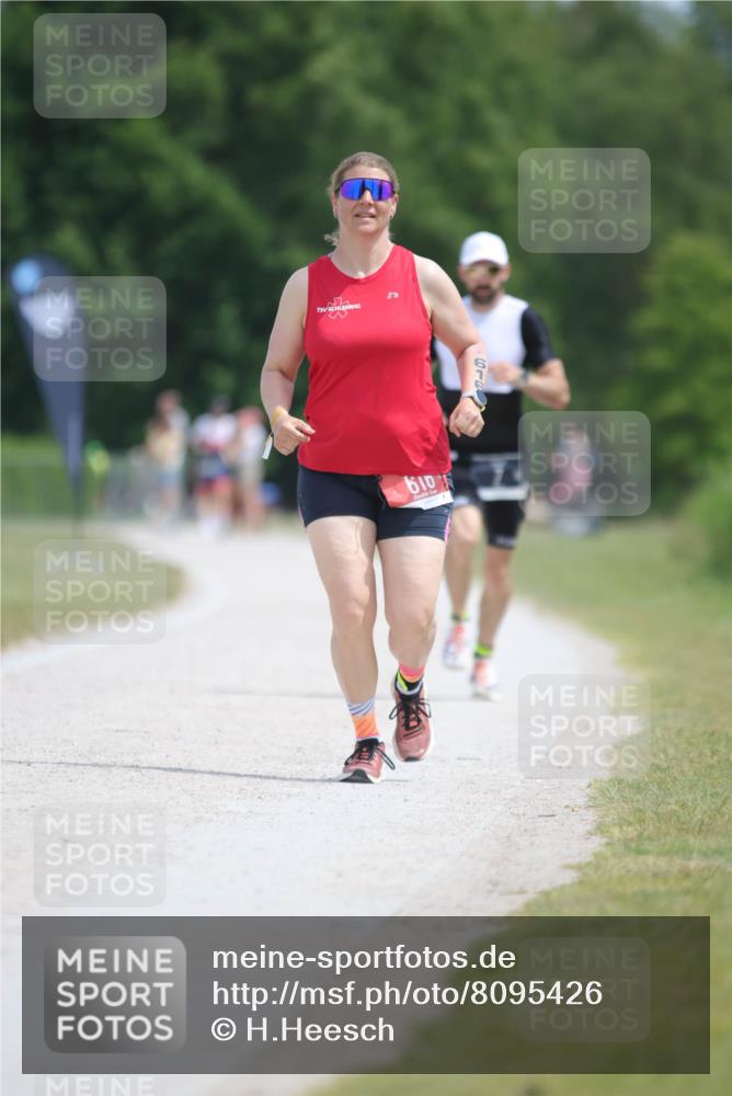 22.06.2025 - Viking Triathlon H.Heesch http://msf.ph/oto/8095426 22.06.2025 13:07:08 Laufen 7, 301, 616 meine-sportfotos.de