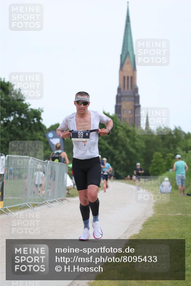 22.06.2025 - Viking Triathlon H.Heesch http://msf.ph/oto/8095433 22.06.2025 13:24:24 Laufen 99, 341 meine-sportfotos.de