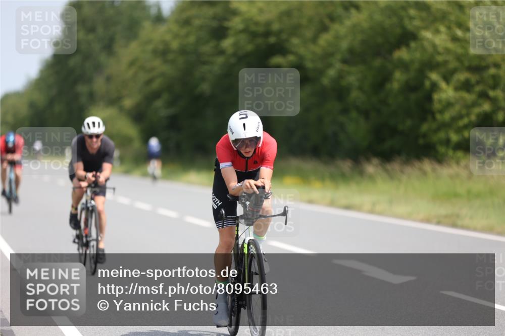 22.06.2025 - Viking Triathlon Yannick Fuchs http://msf.ph/oto/8095463 22.06.2025 11:58:00 Radfahren 5, 219, 271, 284, 343, 429 meine-sportfotos.de
