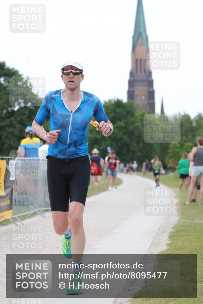 22.06.2025 - Viking Triathlon H.Heesch http://msf.ph/oto/8095477 22.06.2025 15:28:14 Laufen 350 meine-sportfotos.de