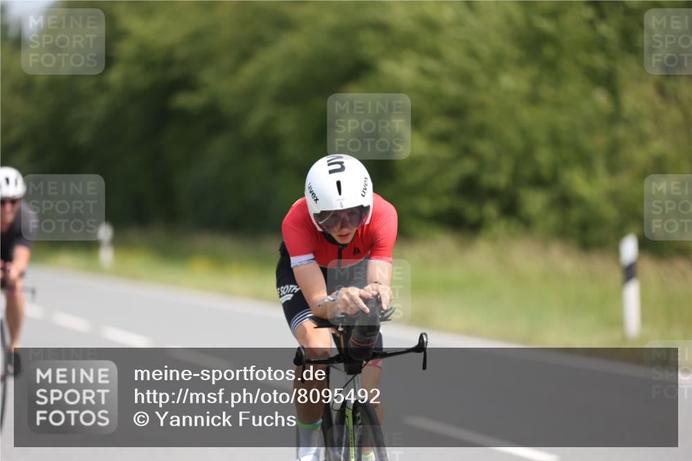 22.06.2025 - Viking Triathlon Yannick Fuchs http://msf.ph/oto/8095492 22.06.2025 11:58:00 Radfahren 5, 219, 271, 284, 343, 429 meine-sportfotos.de