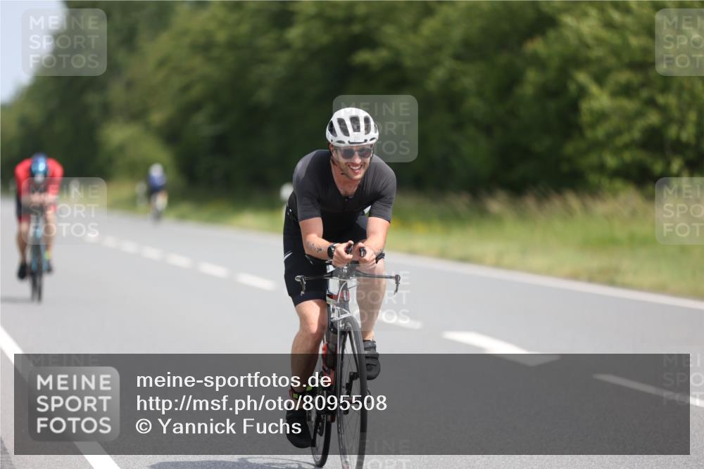 22.06.2025 - Viking Triathlon Yannick Fuchs http://msf.ph/oto/8095508 22.06.2025 11:58:01 Radfahren 5, 219, 271, 284, 343, 429 meine-sportfotos.de
