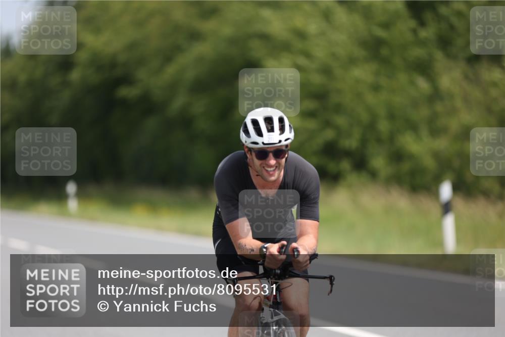 22.06.2025 - Viking Triathlon Yannick Fuchs http://msf.ph/oto/8095531 22.06.2025 11:58:01 Radfahren 5, 219, 271, 284, 343, 429 meine-sportfotos.de