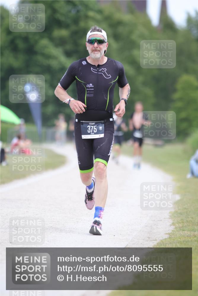 22.06.2025 - Viking Triathlon H.Heesch http://msf.ph/oto/8095555 22.06.2025 13:24:36 Laufen 375, 397, 495 meine-sportfotos.de