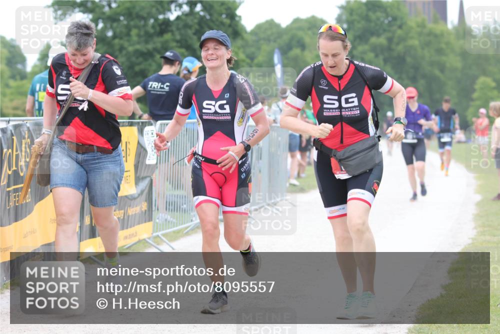 22.06.2025 - Viking Triathlon H.Heesch http://msf.ph/oto/8095557 22.06.2025 15:29:23 Laufen 83, 168, 360, 639 meine-sportfotos.de