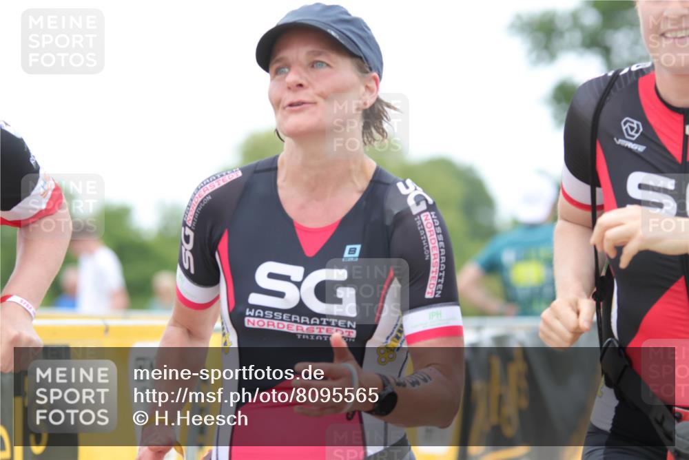 22.06.2025 - Viking Triathlon H.Heesch http://msf.ph/oto/8095565 22.06.2025 15:29:25 Laufen 168, 360, 639 meine-sportfotos.de