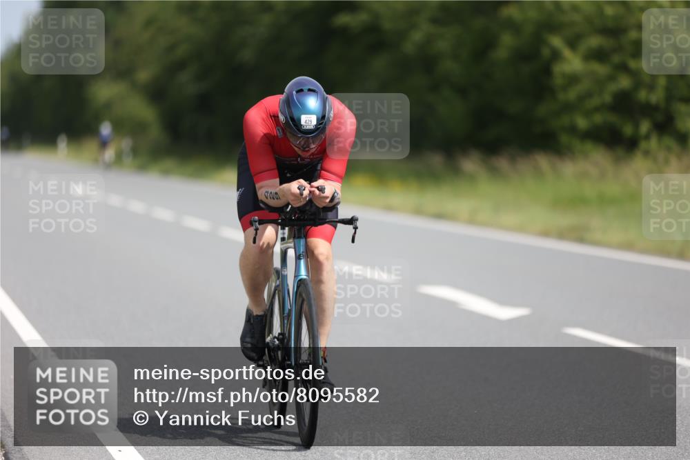 22.06.2025 - Viking Triathlon Yannick Fuchs http://msf.ph/oto/8095582 22.06.2025 11:58:03 Radfahren 5, 216, 219, 271, 284, 343, 429 meine-sportfotos.de