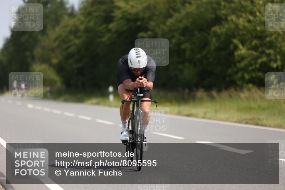22.06.2025 - Viking Triathlon Yannick Fuchs http://msf.ph/oto/8095595 22.06.2025 11:20:56 Radfahren 97, 292, 422, 524, 546 meine-sportfotos.de