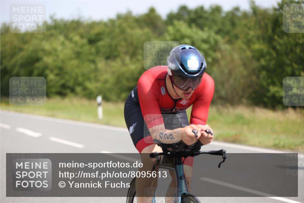 22.06.2025 - Viking Triathlon Yannick Fuchs http://msf.ph/oto/8095613 22.06.2025 11:58:04 Radfahren 5, 216, 219, 271, 343, 429 meine-sportfotos.de