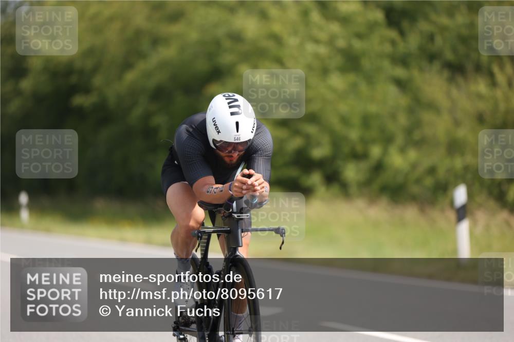22.06.2025 - Viking Triathlon Yannick Fuchs http://msf.ph/oto/8095617 22.06.2025 11:20:57 Radfahren 97, 292, 422, 524, 546 meine-sportfotos.de